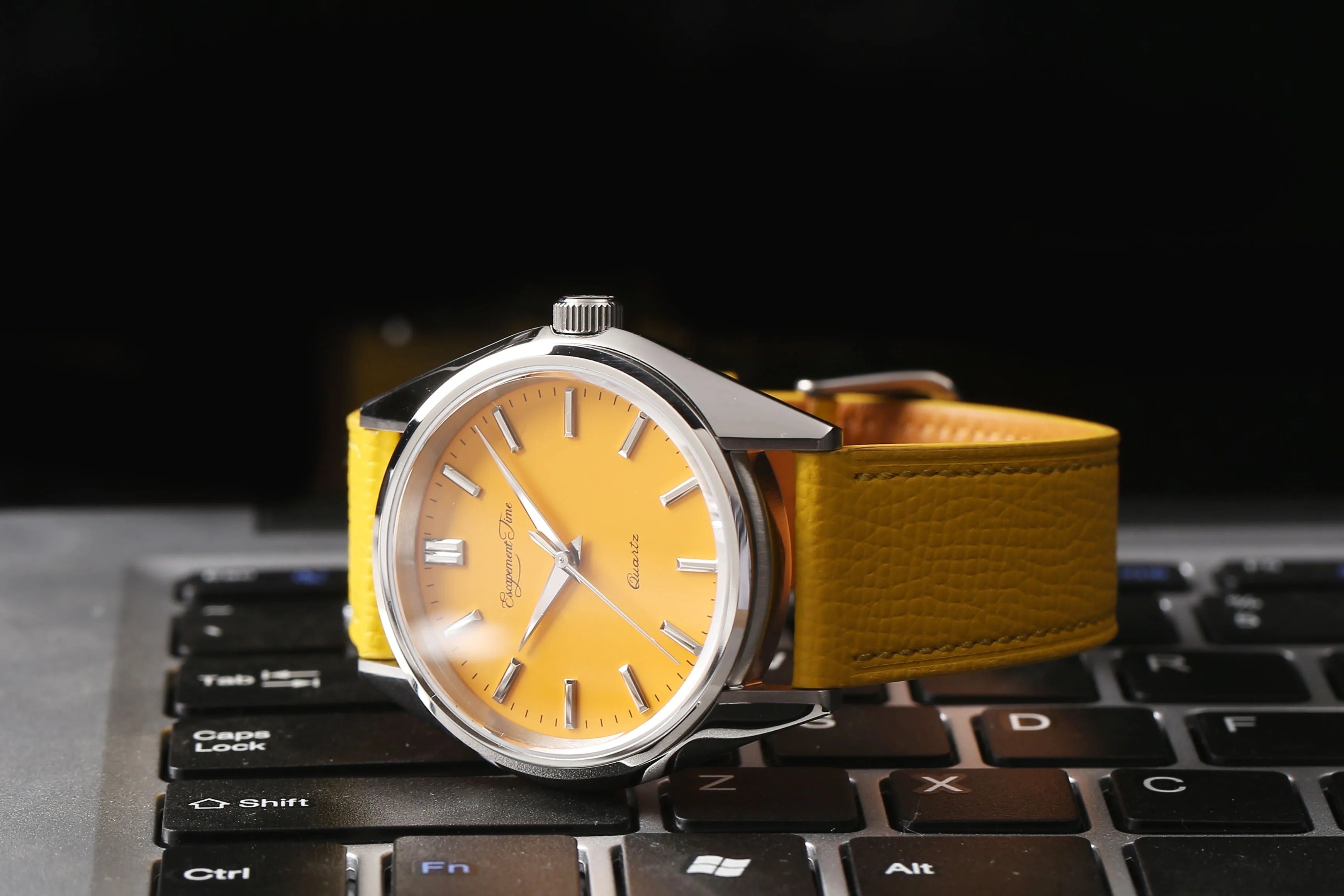 Quartz Watch 40mm Case VH31 Heat Treatment Hand