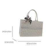 Load image into Gallery viewer, Luxury Elegant Women Tote Bag Embroid Bouquet Pattern PU Leather Tote Bag Letter Scarf Handbag for Commute Shopping