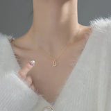 Load image into Gallery viewer, Silver Hollow Drop-Shaped Diamond-Studded Necklace