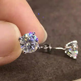 Load image into Gallery viewer, Women's Four-claw Sterling Silver Simple Stud Earrings